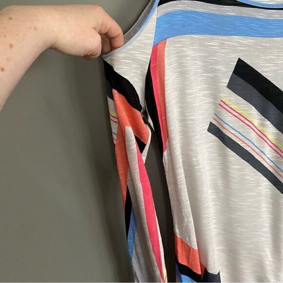 Armani Exchange Printed Cold Shoulder Longsleeve Shirt Womens Size Medium - Picture 2 of 6